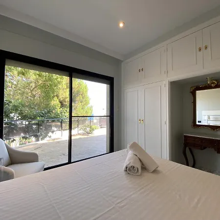 Tarracohomes, Th142 Vista Alegre Villa Tarragona