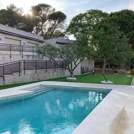 Tarracohomes, Th142 Vista Alegre Villa *
